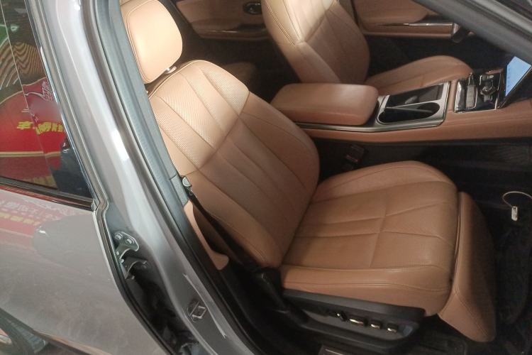 Used Nio ES8 2020 450 km Range 6-Seater Version