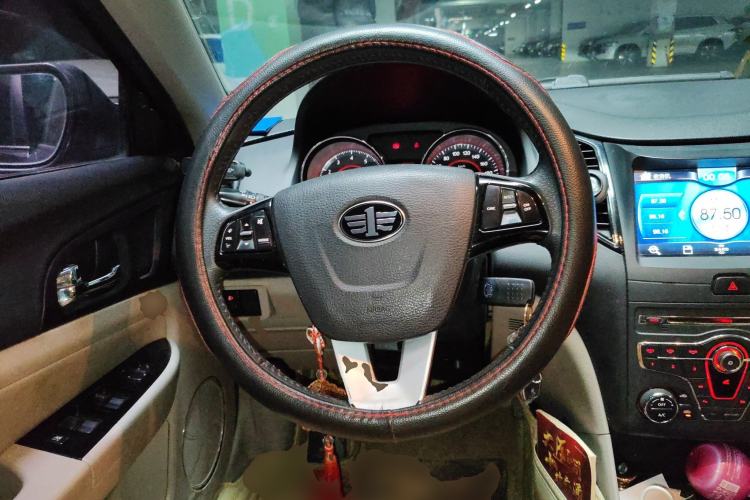 Used Bestune B50 2013 1.6L manual luxury version