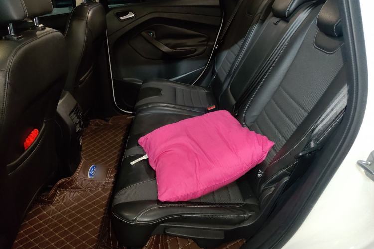 Used Ford Kuga 2013 1.6L GTDi Two-Wheel-Drive Trend Model
