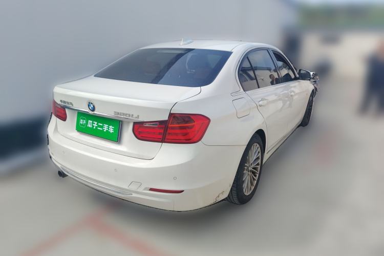 Used BMW 3 Series 2014 320Li Luxury Design Package Rear Right 45 Deg