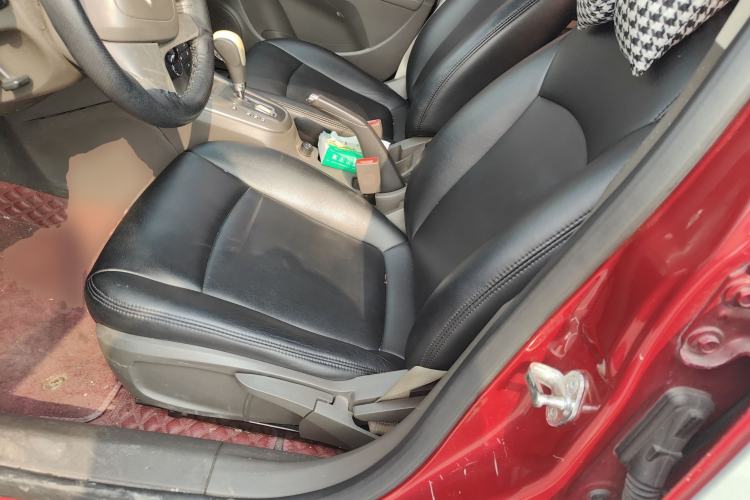 Used Chevrolet Cruze 2015 1.5L Classic SE AT Left Front Seat