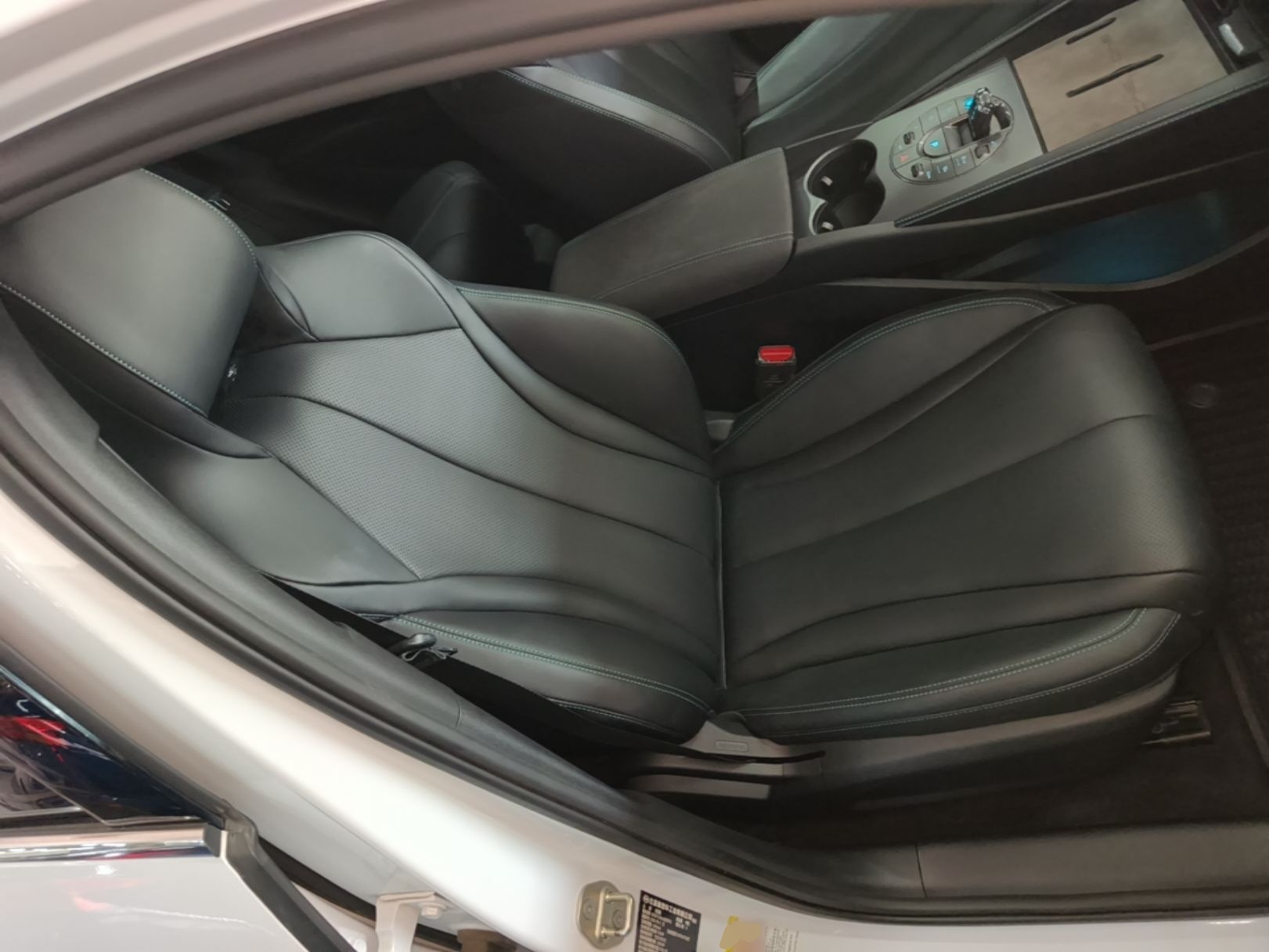 BYD Seal 06 New Energy 2024 DM-i 120KM Prestige Model — снимка 19