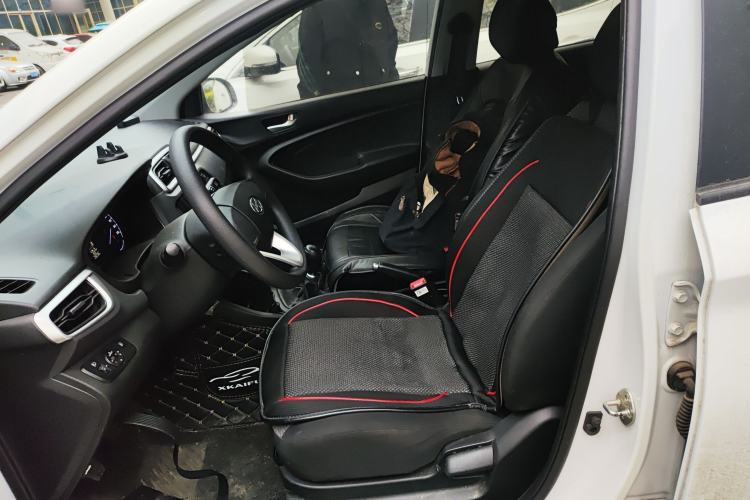 Used Hyundai Verna (older generation) 2020 1.4L Manual GL Refreshed Edition Left Front Seat