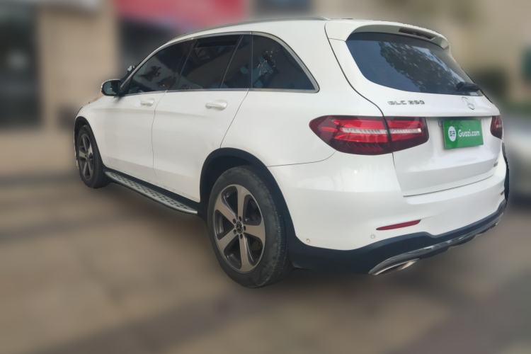 Used Mercedes-Benz GLC 2017 GLC 260 4MATIC Luxury Model
