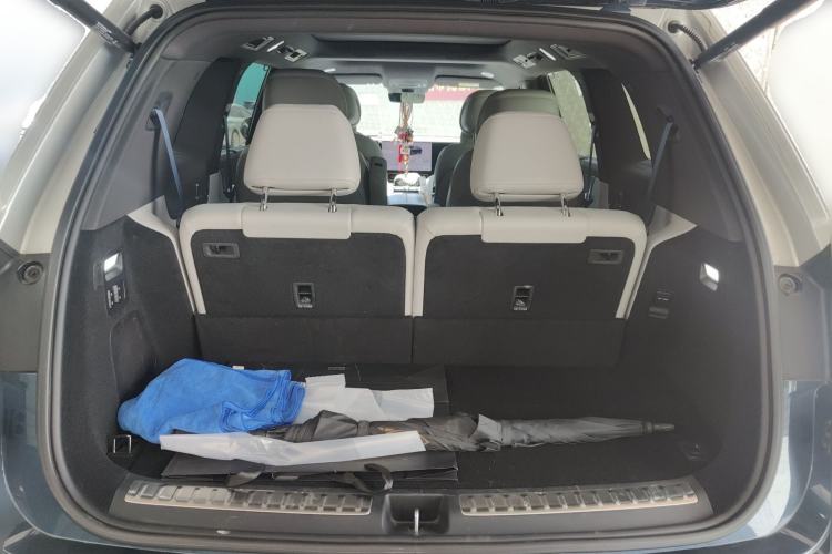 Used Hima AITO M9 2024 All-Electric Max Version 100 kWh 6-Seater