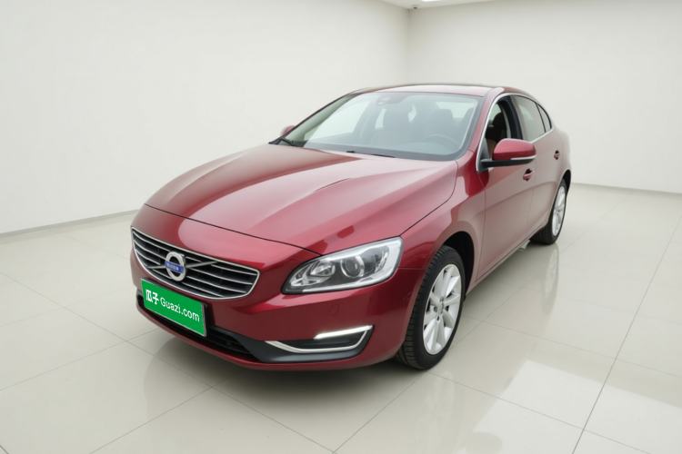 Used Volvo S60 2016 S60L T4 Zhiyuan Edition Front Left 45 Deg