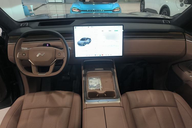 Used ONVO Luxeed L90 2025 Model—Max Six-Seater Version