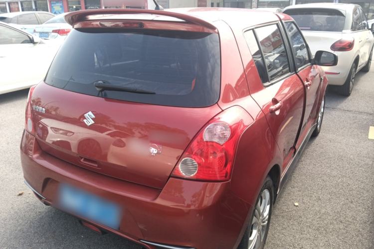 Used Suzuki Swift 2014 1.5L Automatic Fashion Edition
