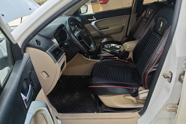 Used Geely Auto Emgrand 2017 Sedan Million Edition 1.5L Manual Luxury Model Left Front Seat