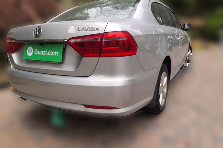 Used Volkswagen Lavida 2013 Revised Classic 1.6L Manual Fashion Edition Rear Right 45 Deg