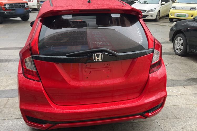Used Honda Fit 2018 1.5L CVT Comfort Sunroof Version