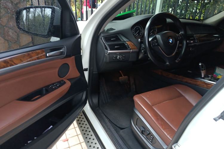 Used BMW X5 2013 xDrive35i Luxury Model