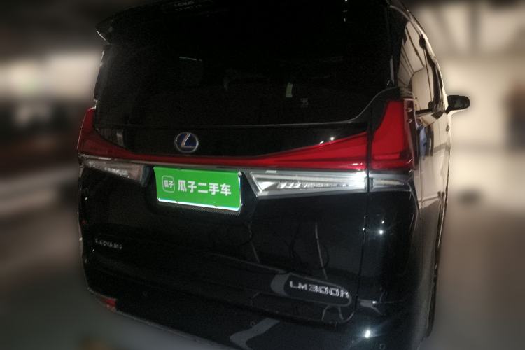 Used Lexus LM 2020 300h Seven-Seat Elegant Edition
