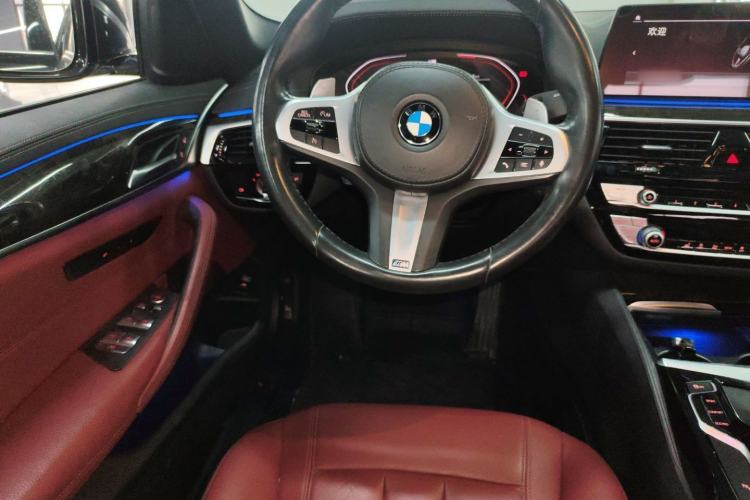 Used BMW 5 Series 2020 530Li Leading Model M Sport Package Steering Wheel