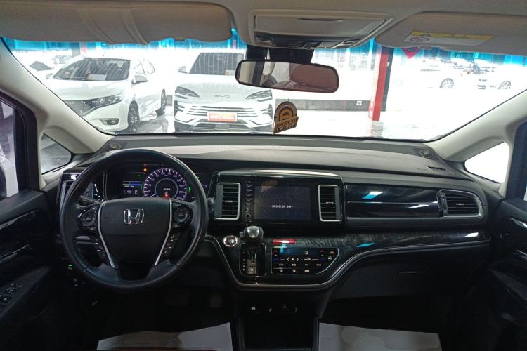 Used Honda Elysion 2019 2.0L Hybrid Supreme Edition