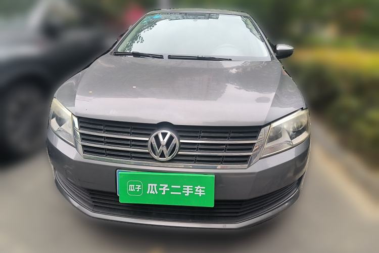 Used Volkswagen Lavida 2013 Revised Classic 1.6L Automatic Fashion Edition