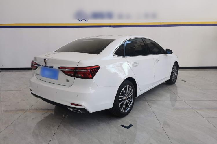 Used Roewe i6 2020 PLUS 1.6L CVT 4G Connected Glory Flagship Edition
