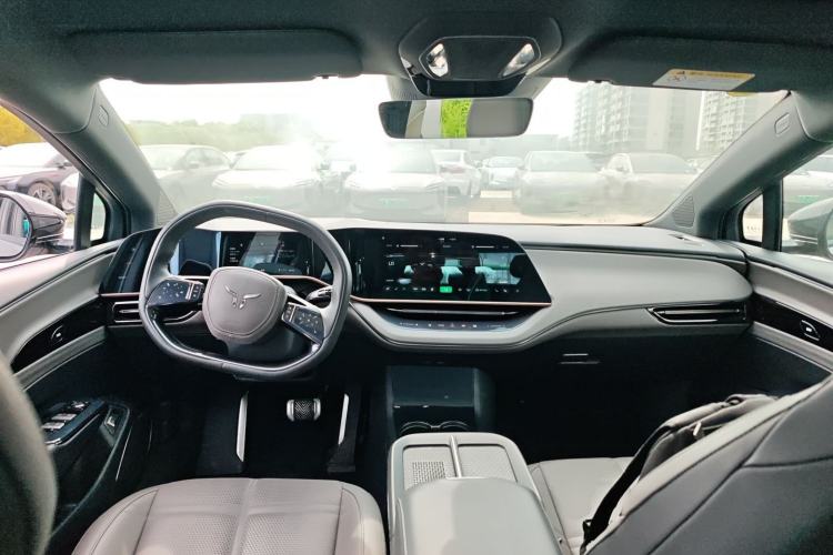 Used Hongqi EH7 2024 690 Pro Center Console