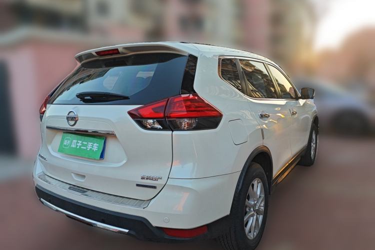 Used Nissan X-Trail 2019 2.0L CVT Smart Connect Comfort Edition 2WD
