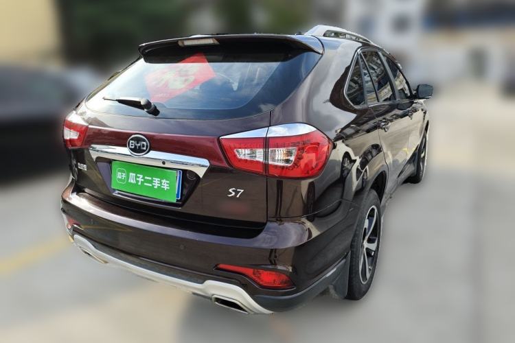Used BYD S7 2015 2.0T Upgraded Automatic Luxury Version Rear Right 45 Deg