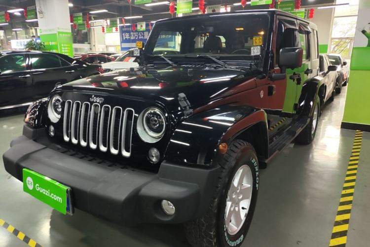 Used Jeep Wrangler 2015 2.8TD Sahara Four-Door Comfort Edition