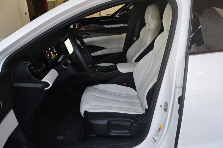 Used BYD Seal 06 New Energy 2024 DM-i 80KM Luxury Model
