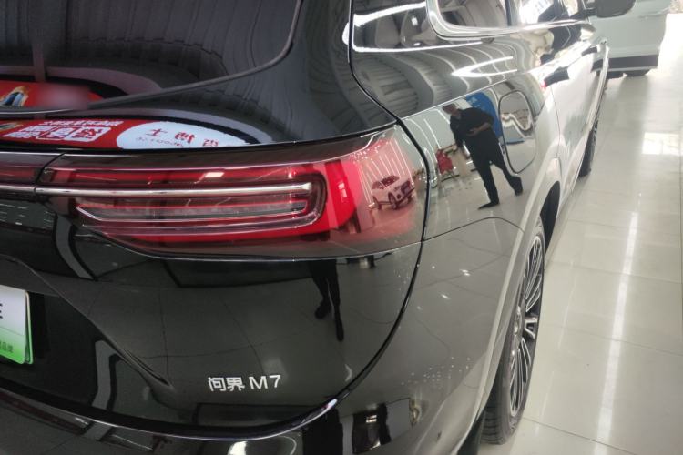 Used Hima AITO M7 2024 1.5T Intelligent Driving Rear-Drive Ultra Version 6 Seats Right Rear Taillight