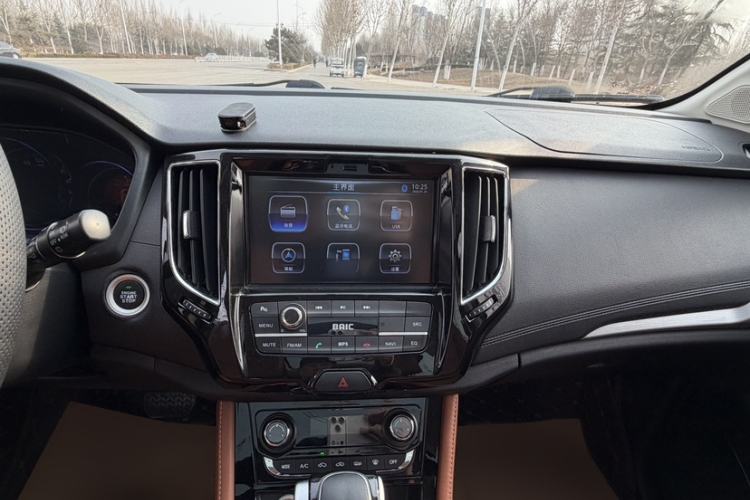 Used HYOSOW H5 2018 1.3T CVT Luxury Model Interior 6