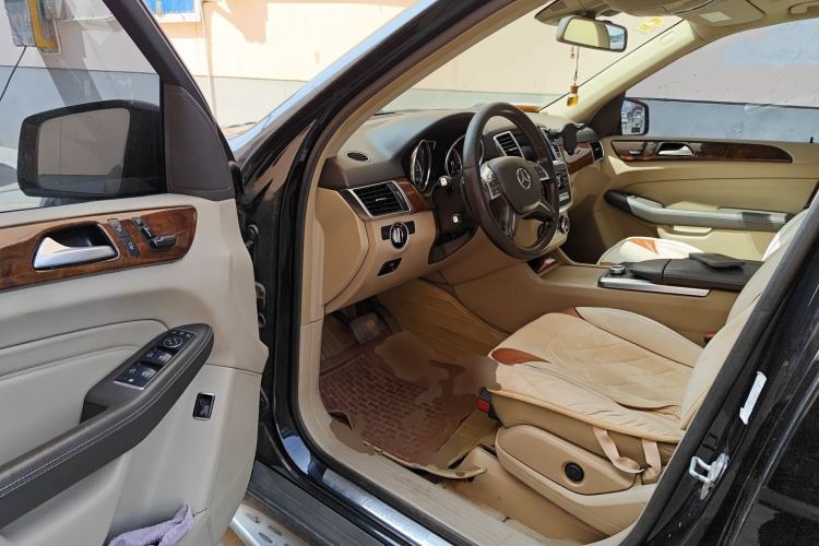 Used Mercedes-Benz M-Class 2012 ML 350 Sport Edition Driver Seat