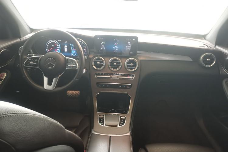 Used Mercedes-Benz GLC 2020 Facelift GLC 260 L 4MATIC Luxury Edition