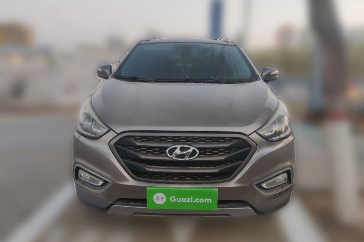 Used Hyundai ix35 2013 2.0L Automatic Two-Wheel Drive Smart GLS China IV Standard