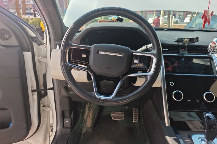 Used Land Rover Discovery Sport 2022 249 PS R-Dynamic S Performance Edition 5 Seats Steering Wheel