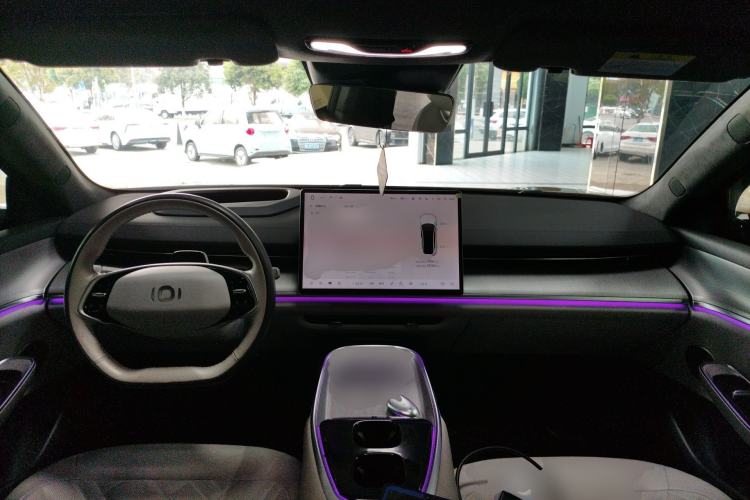 Used CHANGAN NEVO A07 2023 Range-Extended 200 Max Center Console