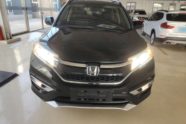 Used Honda CR-V 2016 2.0L two-wheel drive Urban Edition
