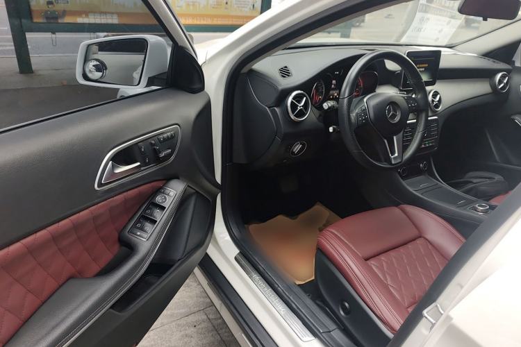 Used Mercedes-Benz GLA 2016 GLA 200 Fashion Model
