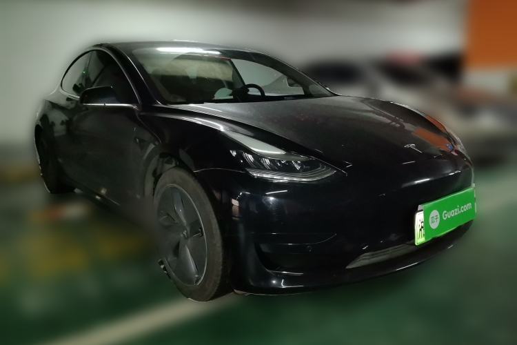 Used Tesla Model 3 2019 Standard Range Rear-Drive Upgraded Version Front Right 45 Deg