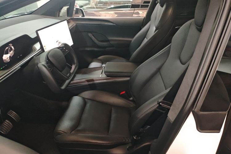 Used Tesla Model X 2023 Dual-Motor All-Wheel-Drive Version