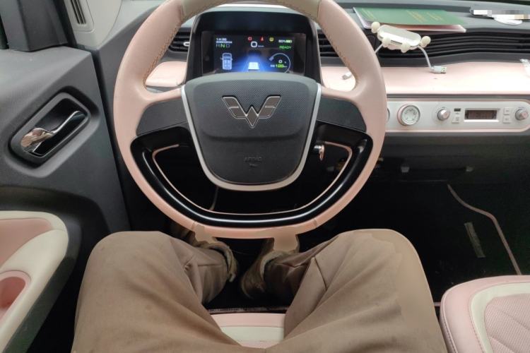 Used Wuling Hongguang MINIEV 2022 Macaron Premium Model – Lithium Iron Phosphate