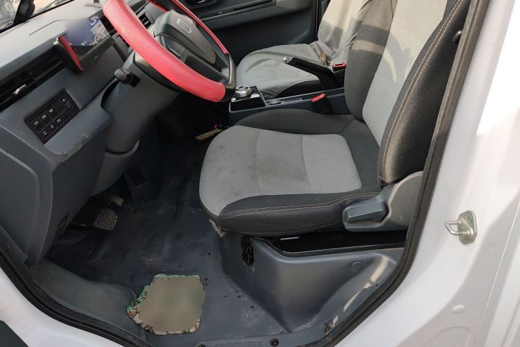 Used Farizon Xingxiang V 2024 Star Enjoy V6E Feature Edition with CATL 41.86 kWh Left Front Seat