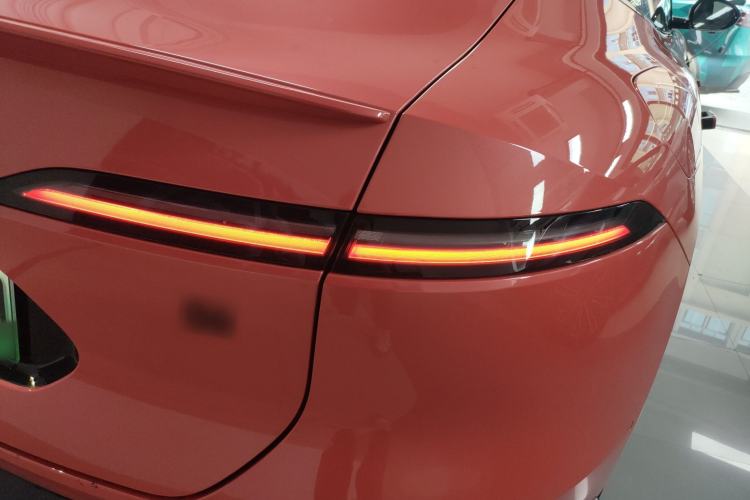 Used Avatr 06 2025 Pro Range-Extended Edition
