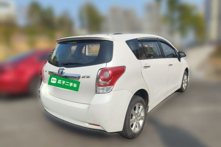 Used Toyota Verso 2014 Starlight 180E CVT Elite Edition
