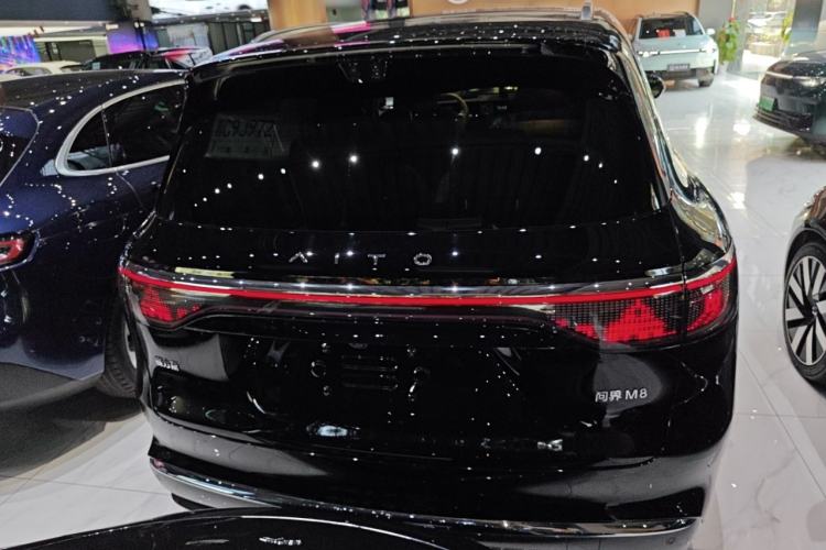 Used Hima AITO M8 2025 Extended-Range Ultra Version 53.4 kWh 6-Seater Edition Rear