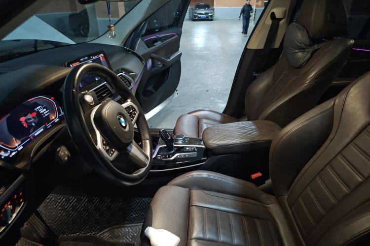 Used BMW X3 2020 xDrive30i Luxury Model with M Sport Package Left Front Seat