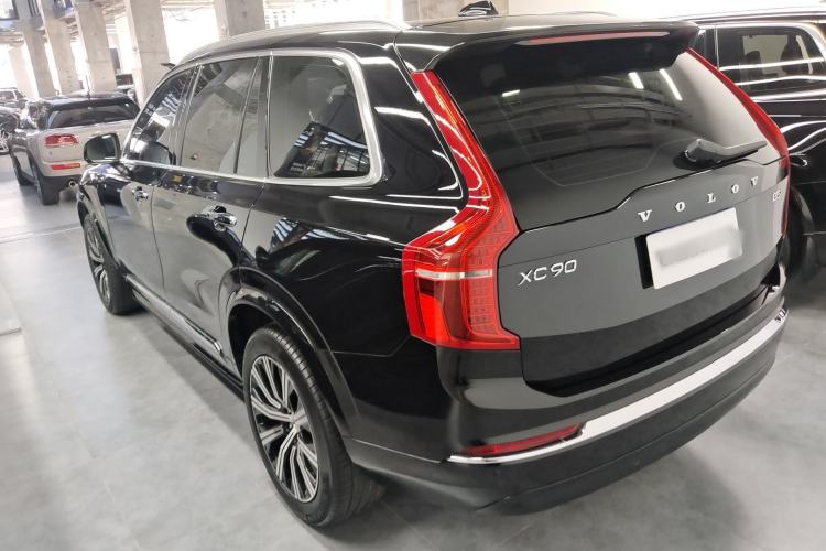 Used Volvo XC90 2023 B5 SmartDrive Luxury Edition 5 Seats