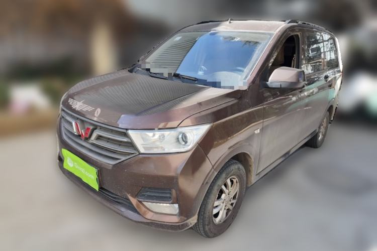 Used Wuling Hongguang 2019 1.5L S Basic Version China VI Standard LAR