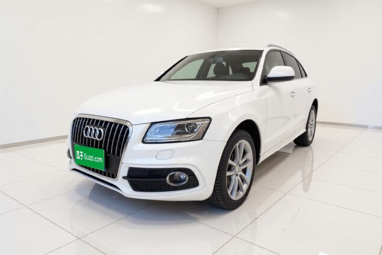 Used Audi Q5 2017 Plus 40 TFSI Ambition Model Guazi used car, China used car export, Used car for sale, Used cars, Cheapest cars for sale