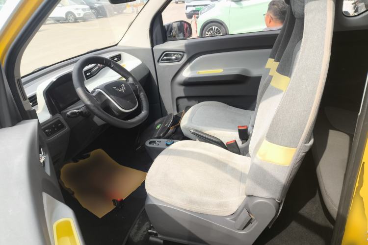 Used Wuling Hongguang MINIEV 2021 Macaron Premium Model – Lithium-NMC