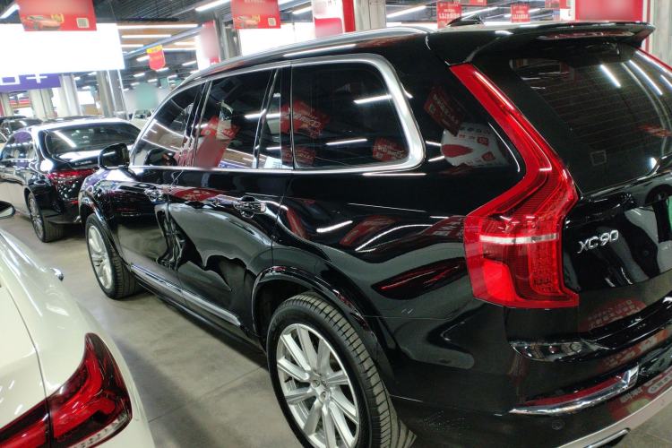 Used Volvo XC90 2019 T6 Zhiyi Edition 7-Seater China V Emission Standard