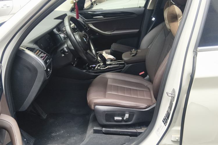 Used BMW X3 2020 xDrive25i M Sport Package Left Front Seat