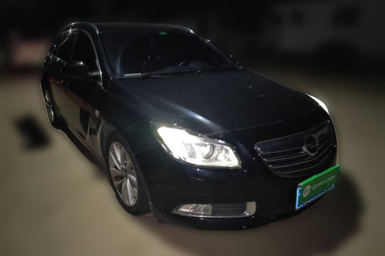 Used Opel Insignia 2013 2.0T Four-Wheel Drive Sport Model
